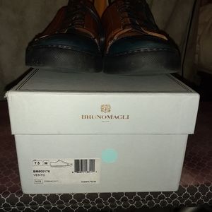 Bruno Magli Mens Sneakers 7.5 M